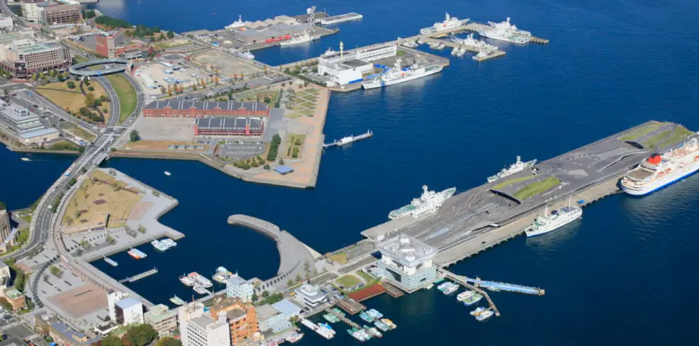 Images of Ports and Harbors